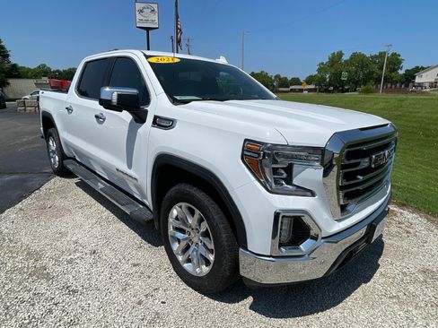 Used 2021 GMC Sierra 1500 SLT image 1