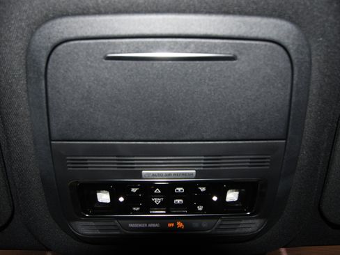 New 2026 Lincoln Nautilus Reserve image 19