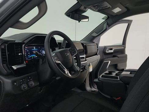 Used 2025 Chevrolet Silverado 1500 LT Trail Boss image 41