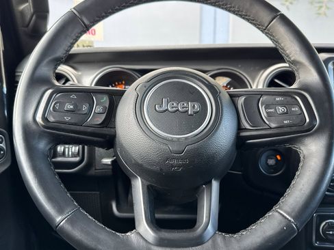 Used 2021 Jeep Wrangler Unlimited Sport image 26