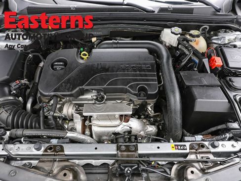 Used 2024 Chevrolet Malibu LT FWD image 7