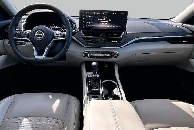 Certified 2023 Nissan Altima 2.5 SL AWD/4WD image 16
