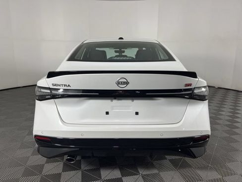 New 2026 Nissan Sentra SR w/ SR Premium Package FWD image 12