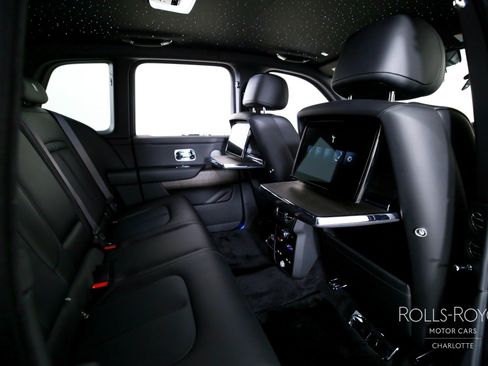 New 2026 Rolls-Royce Cullinan image 31