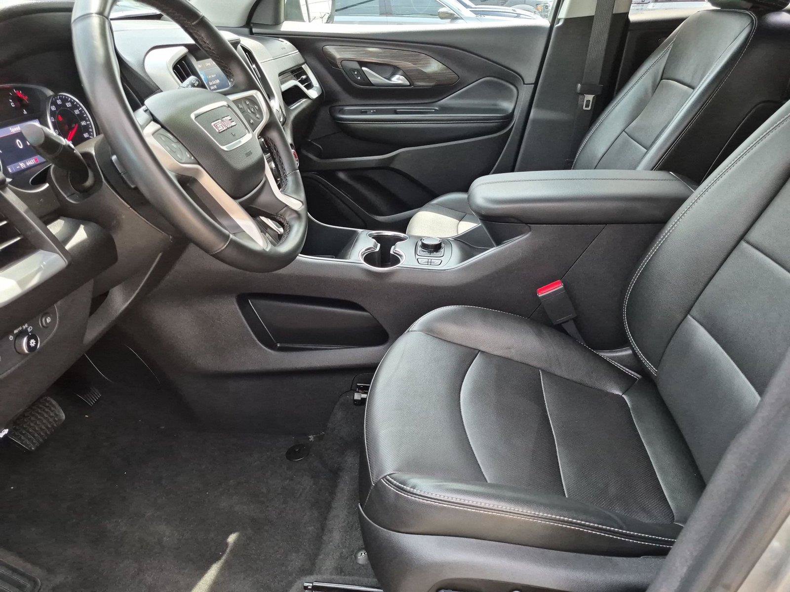 Used 2024 GMC Terrain SLT AWD/4WD image 10