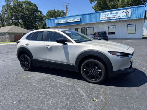 Used 2024 MAZDA CX-30 AWD 2.5 S w/ Select Sport Pkg image 1