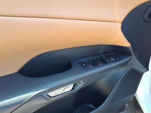 Used 2024 Lexus RX 350 Premium w/ Accessory Package (Z1) AWD/4WD image 7