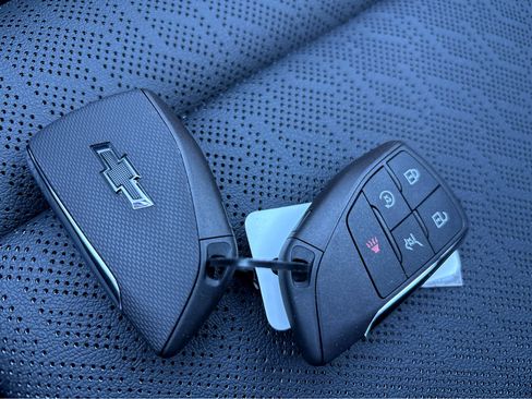 New 2026 Chevrolet Equinox RS w/ Convenience Package III image 33