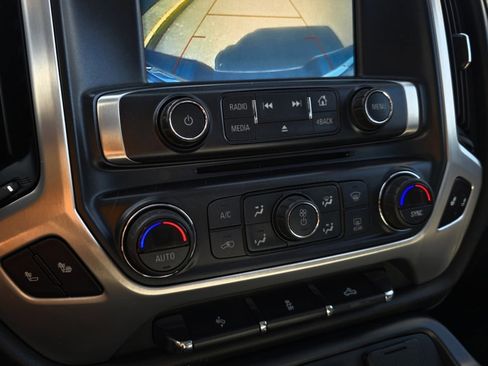 Used 2018 GMC Sierra 1500 SLT w/ SLT Premium Package image 14