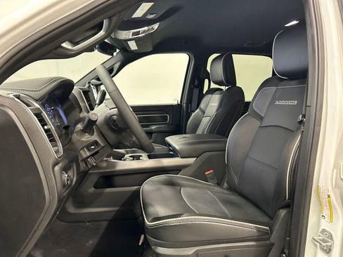 New 2025 RAM 2500 Laramie image 15