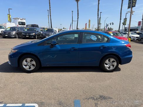 Used 2013 Honda Civic LX image 6