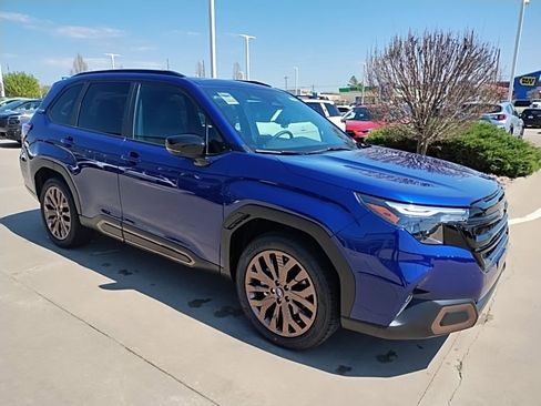 New 2026 Subaru Forester Touring AWD/4WD image 5