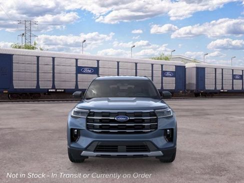New 2026 Ford Explorer Active RWD image 6