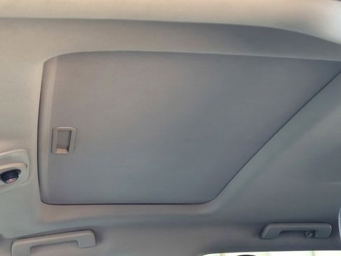 Used 2015 GMC Terrain SLT image 9