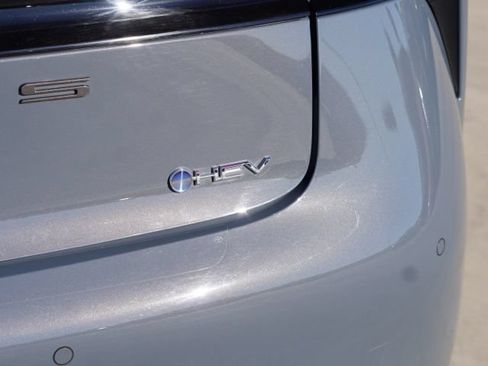 Used 2026 Toyota Prius XLE FWD image 10