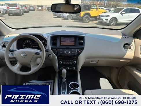 Used 2015 Nissan Pathfinder SV w/ Trailer Tow Package image 20