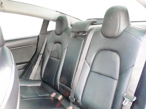 Used 2018 Tesla Model 3 Long Range image 24