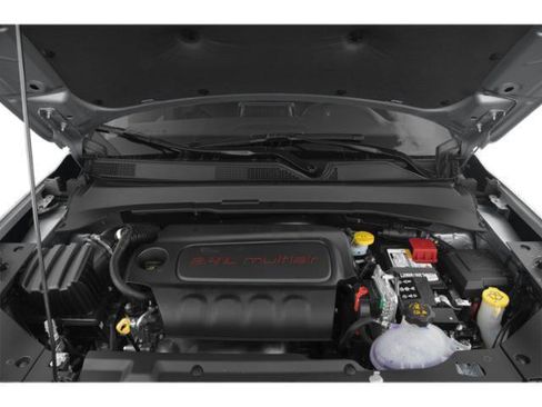 Certified 2022 Jeep Compass Latitude image 12