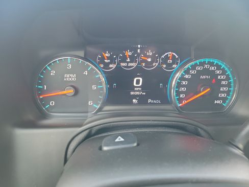 Used 2019 GMC Yukon Denali w/ Open Road Package AWD/4WD image 23