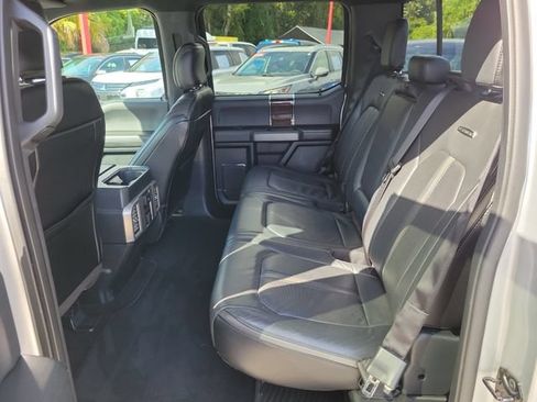 Used 2016 Ford F150 Platinum w/ Equipment Group 701A Luxury RWD image 10