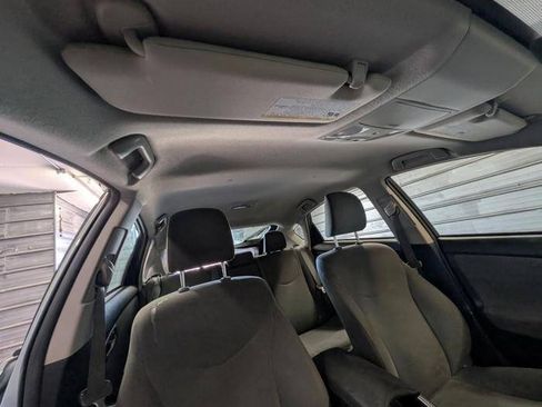 Used 2012 Toyota Prius Two FWD image 31
