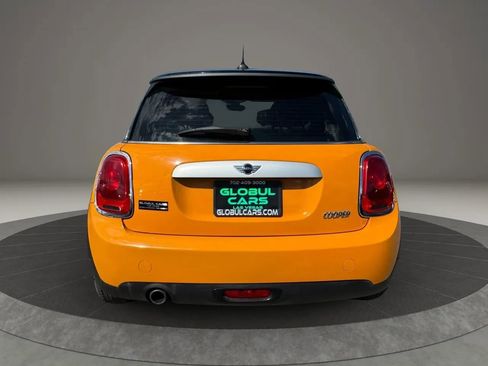Used 2015 MINI Cooper 2-Door Hardtop image 5