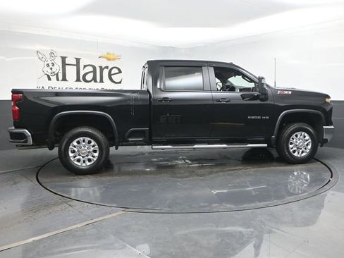 Used 2024 Chevrolet Silverado 2500 LT w/ All Star Edition AWD/4WD image 36