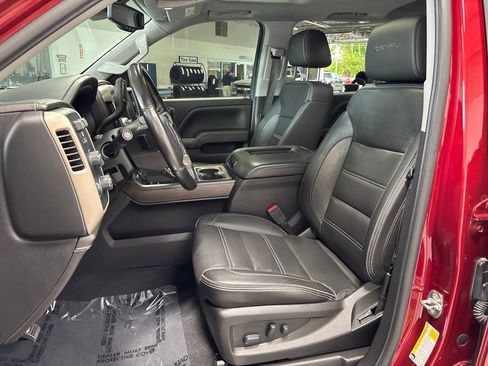Used 2018 GMC Sierra 1500 Denali w/ Denali Ultimate Package AWD/4WD image 10