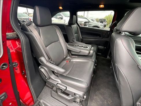 Used 2025 Honda Odyssey Sport-L image 27