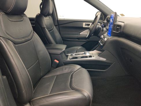 Used 2020 Ford Explorer ST w/ Premium Technology Package AWD/4WD image 21