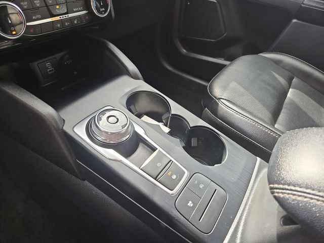 Used 2022 Ford Escape SEL AWD/4WD image 24