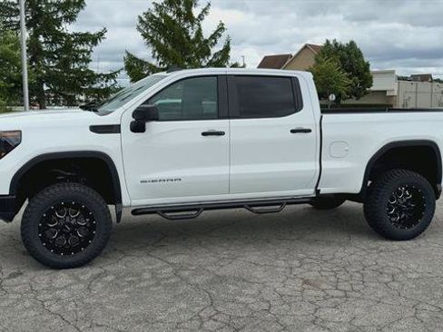 Used 2024 GMC Sierra 1500 Pro w/ Pro Value Package AWD/4WD image 5