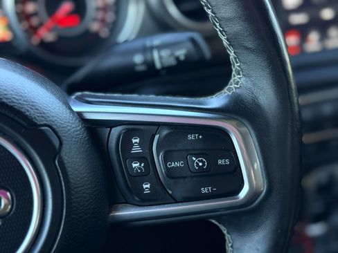 Used 2020 Jeep Gladiator Rubicon image 14