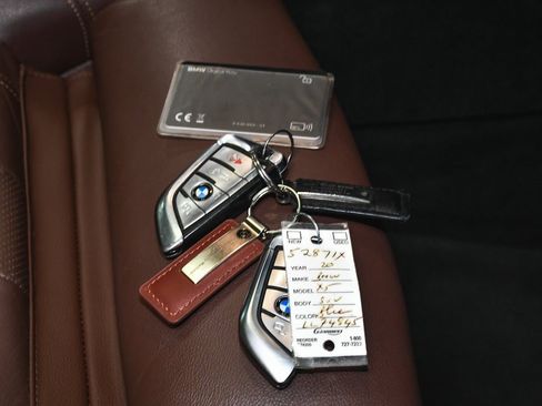 Used 2020 BMW X5 xDrive40i w/ Premium Package image 69