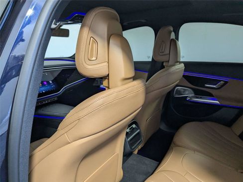 Used 2026 Mercedes-Benz E 350 Sedan image 38