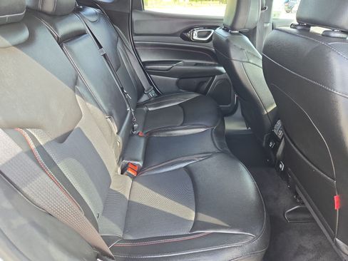 Used 2024 Jeep Compass Trailhawk AWD/4WD image 30