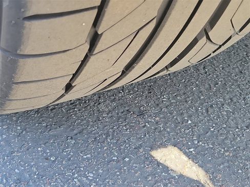 Used 2017 Chevrolet Camaro ZL1 image 30