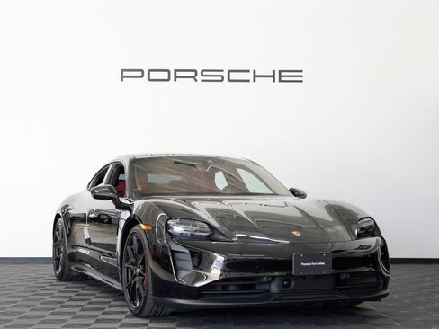 Certified 2024 Porsche Taycan GTS AWD/4WD image 8