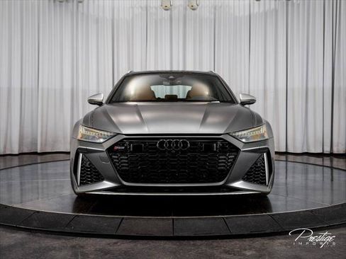 Used 2021 Audi RS 6 AWD/4WD image 2
