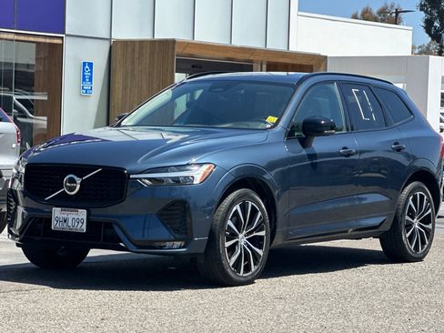 Certified 2023 Volvo XC60 B5 Plus w/ Climate Package FWD image 8