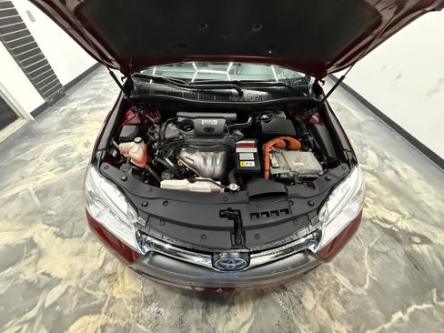 Used 2017 Toyota Camry XLE image 25