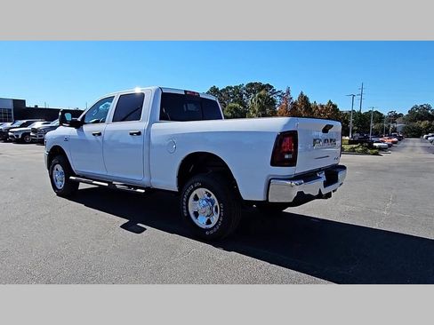 New 2026 RAM 2500 Tradesman AWD/4WD image 28