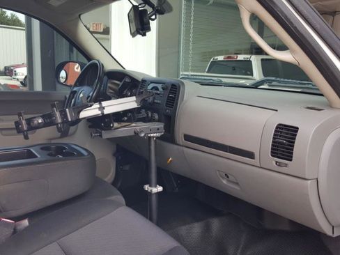 Used 2013 Chevrolet Silverado 2500 W/T image 15