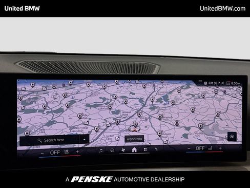 Used 2025 BMW 330i xDrive Sedan AWD/4WD image 10