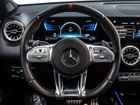 Used 2022 Mercedes-Benz GLB 35 AMG 4MATIC image 18