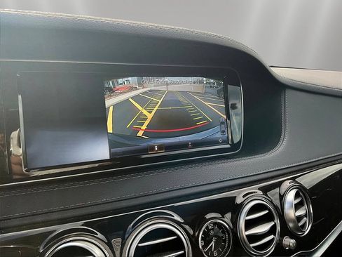 Used 2017 Mercedes-Benz S 550 4MATIC Sedan image 14