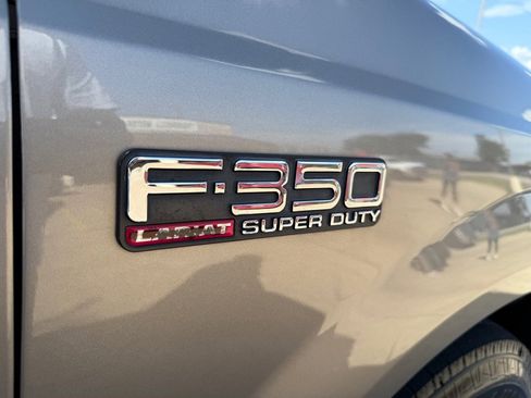 Used 2002 Ford F350 2WD Crew Cab DRW Super Duty image 9