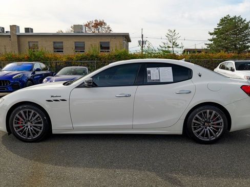 Used 2022 Maserati Ghibli Modena Q4 image 4