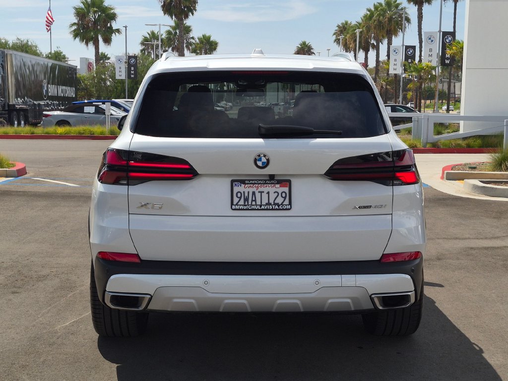 Used 2026 BMW X5 xDrive40i AWD/4WD image 7