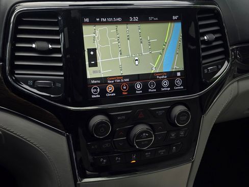 Used 2020 Jeep Grand Cherokee Summit image 37